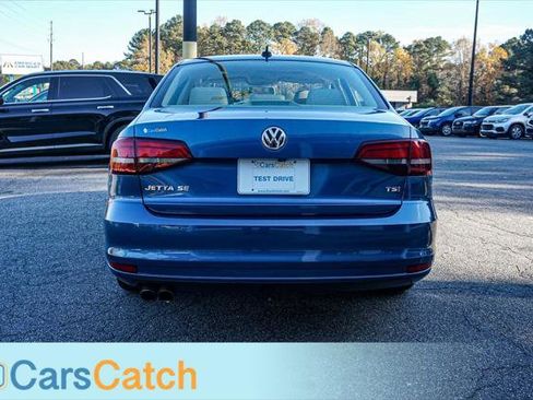 Used 2018 Volkswagen Jetta SE image 14