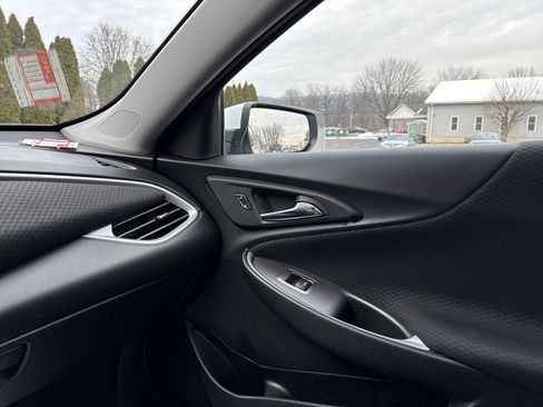 Used 2023 Chevrolet Malibu LT image 23