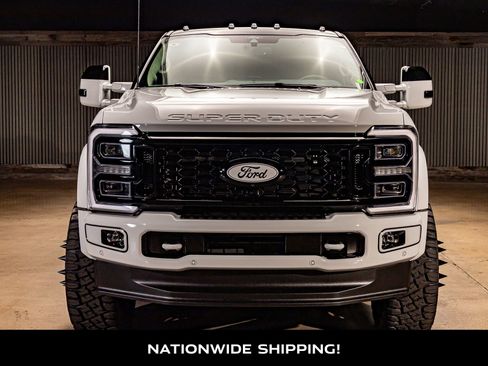 Used 2026 Ford F450 Platinum w/ Platinum Plus Package image 4