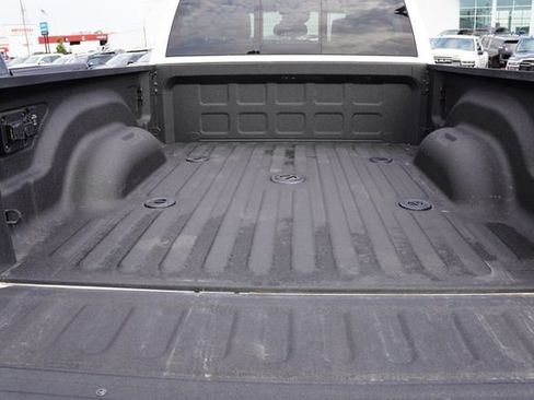 Certified 2025 RAM 3500 Limited AWD/4WD image 24