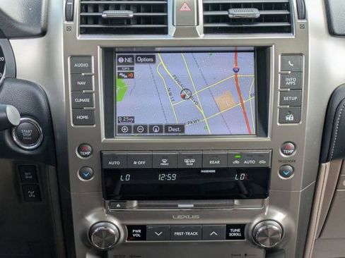 Used 2021 Lexus GX 460 Premium w/ Premium Package AWD/4WD image 29