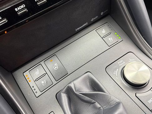 Used 2021 Lexus IS 350 F Sport AWD/4WD image 19