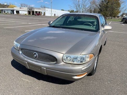 Used 2002 Buick Le Sabre Custom w/ Luxury Pkg image 4