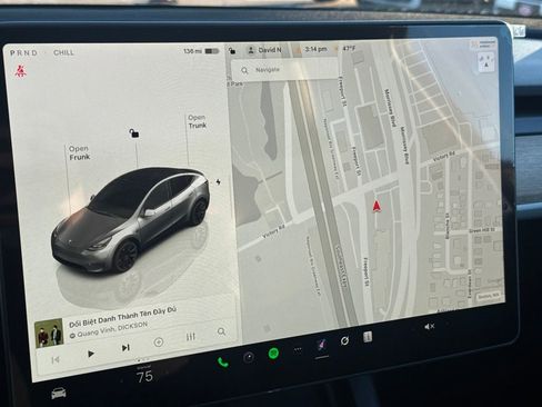 Used 2025 Tesla Model Y Long Range image 23