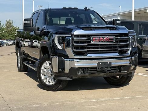 Used 2024 GMC Sierra 2500 SLE w/ SLE Value Package; AWD/4WD image 2