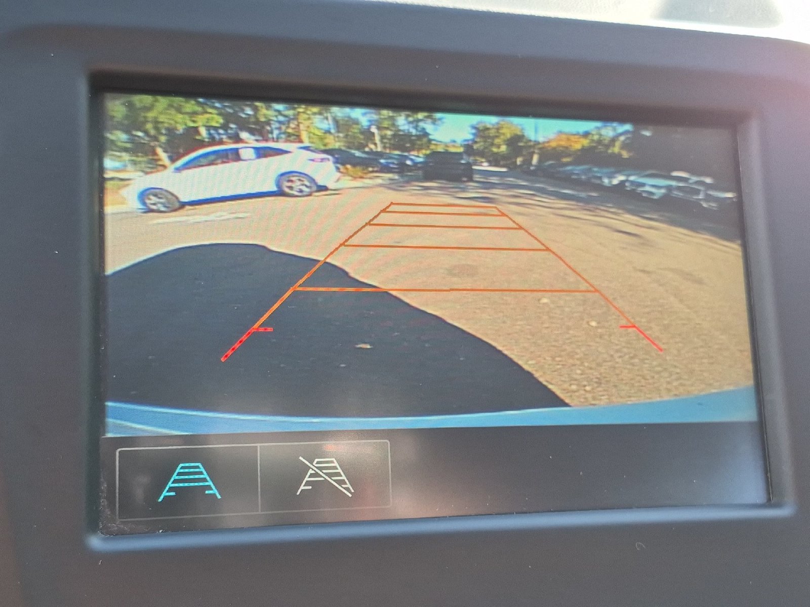 Used 2018 Chevrolet Equinox LT AWD/4WD image 22