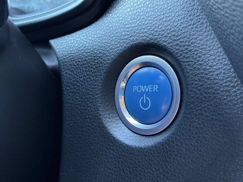 Used 2022 Toyota Corolla LE FWD image 20