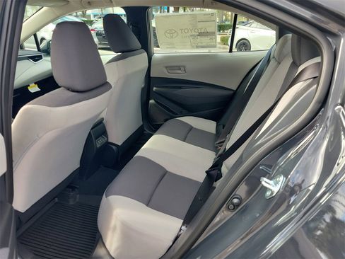 Used 2026 Toyota Corolla LE image 10
