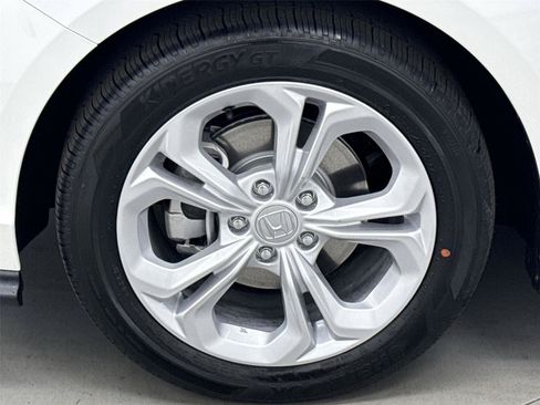 New 2026 Honda Accord LX image 10