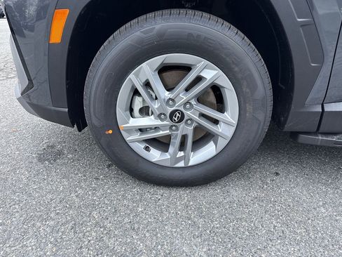 Used 2026 Hyundai Tucson SE image 9