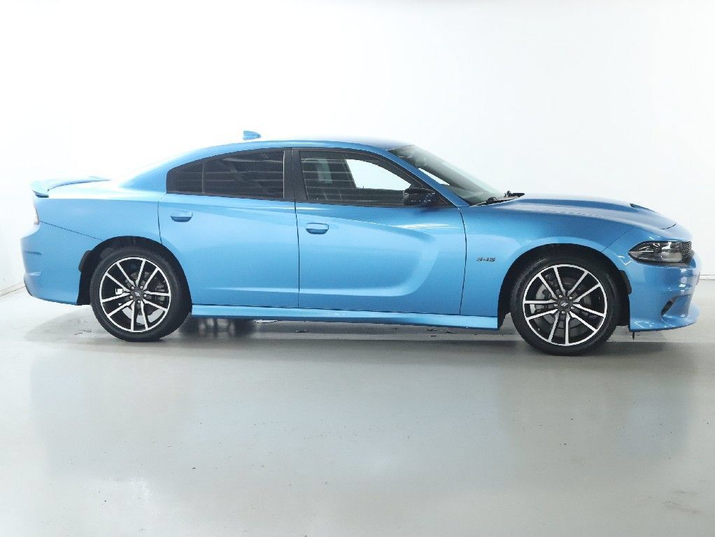 Used 2023 Dodge Charger R/T w/ Plus Group RWD image 11