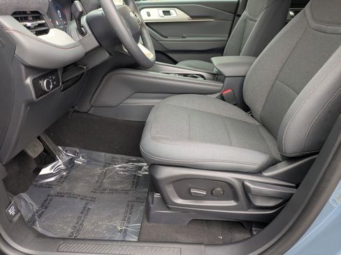 New 2026 Ford Explorer Active image 11