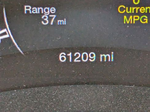 Used 2022 Dodge Durango GT image 33