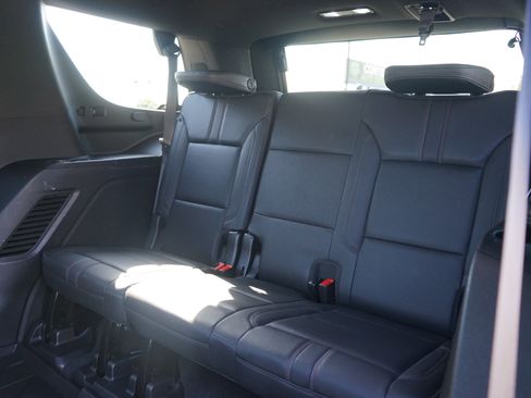 Used 2022 Chevrolet Tahoe RST image 26