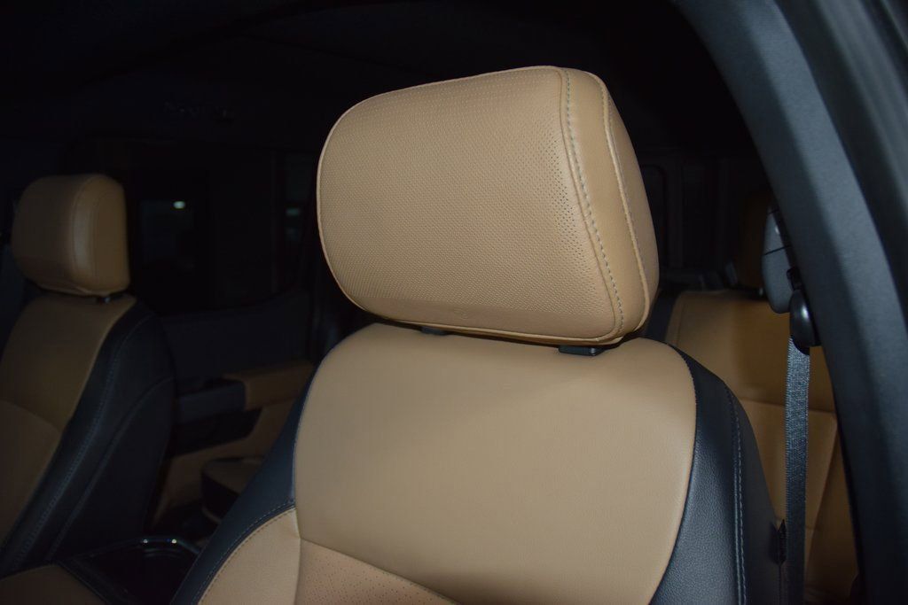 Used 2023 Ford F250 Lariat w/ Lariat Ultimate Package AWD/4WD image 38