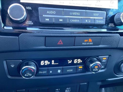 Used 2022 Nissan Frontier Pro-X RWD image 31