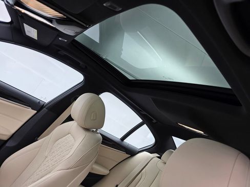Certified 2023 BMW 540i w/ Premium Package RWD image 12
