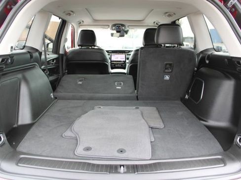 Used 2023 Jeep Grand Cherokee 30th Anniversary image 36