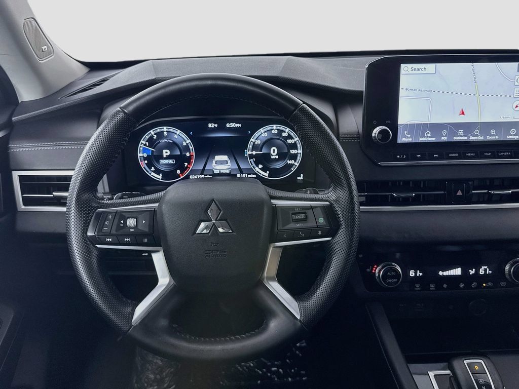 Used 2022 Mitsubishi Outlander SE AWD/4WD image 28