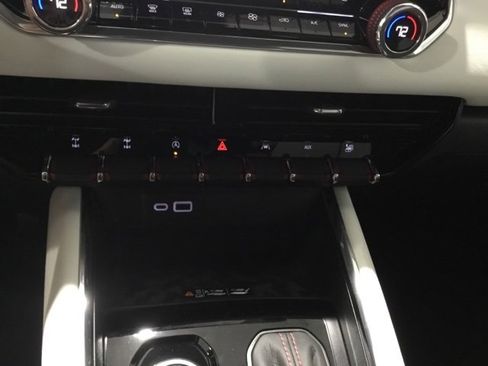 New 2024 GMC Canyon AT4X w/ AT4X AEV Edition image 44