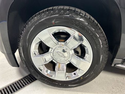 Used 2015 Chevrolet Tahoe LTZ AWD/4WD image 9