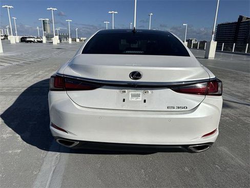 Certified 2024 Lexus ES 350 w/ Premium Package image 24