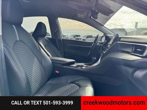 Used 2023 Toyota Camry SE image 12
