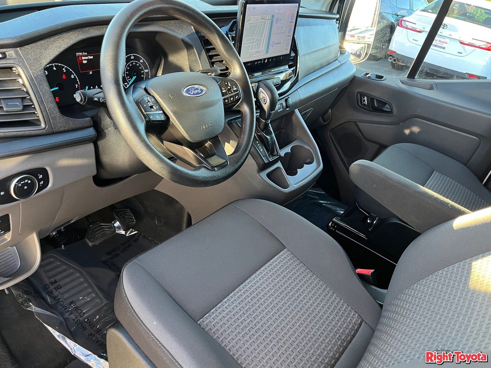 Used 2025 Ford Transit 350 XLT RWD image 19