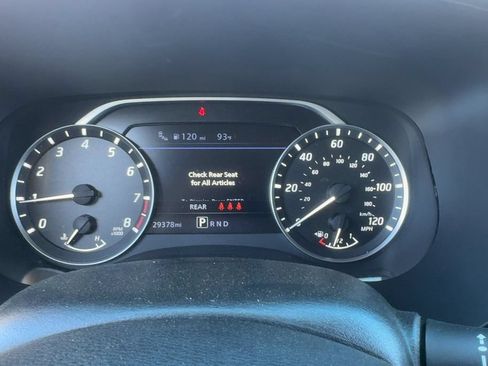 Used 2024 Nissan Frontier SL w/ Technology Package RWD image 16