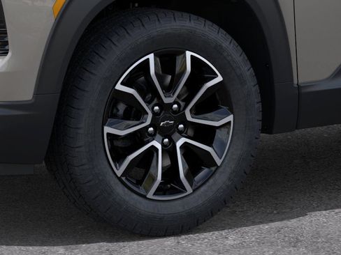 New 2026 Chevrolet TrailBlazer ACTIV w/ Convenience Package FWD image 9