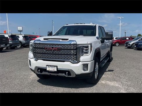 Certified 2022 GMC Sierra 2500 Denali w/ Denali Ultimate Package image 3