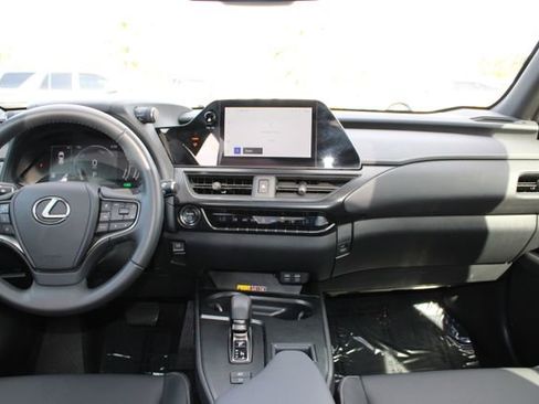 Certified 2025 Lexus UX 300h FWD image 10