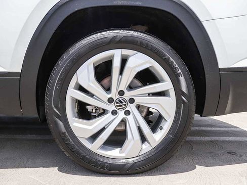 Used 2022 Volkswagen Atlas SE FWD image 10