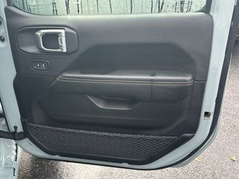 Certified 2024 Jeep Wrangler Sahara w/ Technology Group image 16