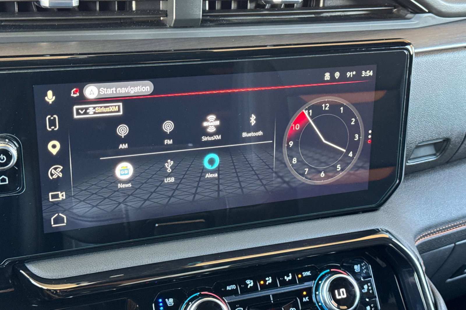 Certified 2024 GMC Sierra 1500 AT4 w/ Technology Package AWD/4WD image 18
