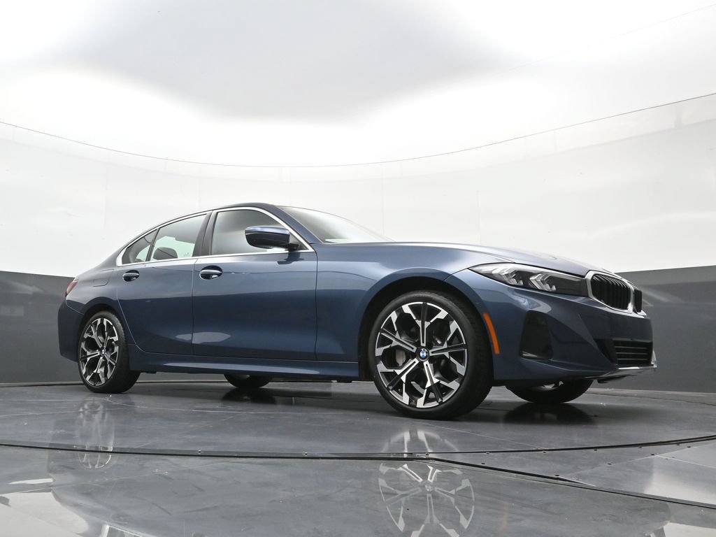 Used 2026 BMW 330i xDrive Sedan AWD/4WD image 21