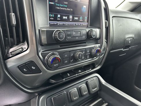 Used 2017 Chevrolet Silverado 1500 LT w/ All Star Edition AWD/4WD image 30