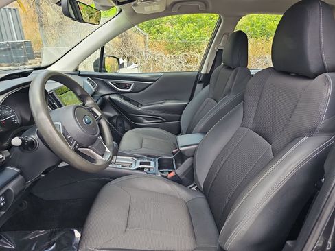 Used 2019 Subaru Forester w/ Popular Package #1 AWD/4WD image 14