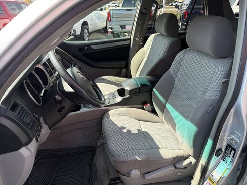 Used 2008 Toyota 4Runner Sport AWD/4WD image 9