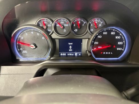 Used 2024 Chevrolet Silverado 2500 W/T w/ WT Convenience Package AWD/4WD image 31