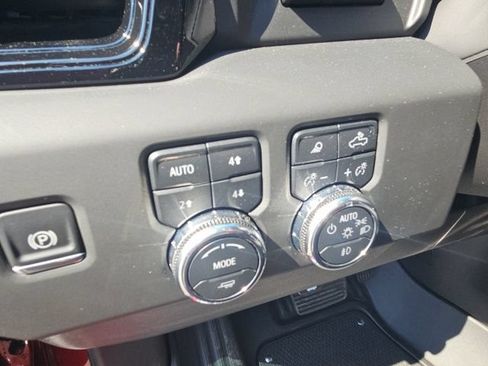 Used 2026 GMC Sierra 1500 AT4 w/ AT4 Premium Package AWD/4WD image 25