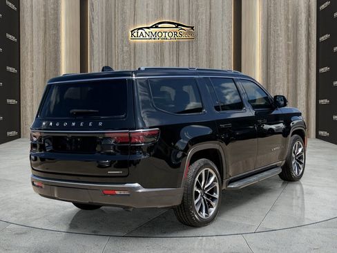 Used 2022 Jeep Wagoneer Series II w/ Premium Group I image 7