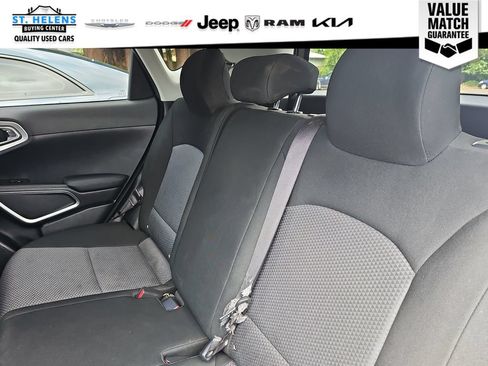 Used 2023 Kia Soul LX FWD image 19