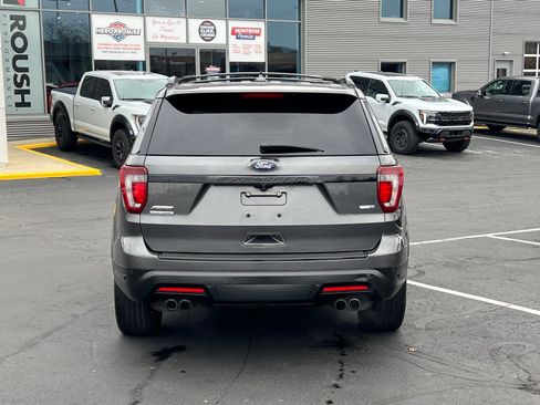 Used 2018 Ford Explorer Sport w/ Equipment Group 401A image 4