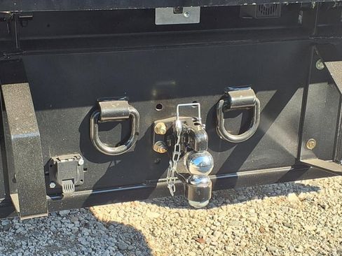 New 2025 GMC Sierra 3500 Pro w/ Convenience Package image 9