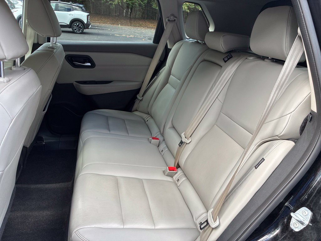 Certified 2023 Nissan Rogue SL AWD/4WD image 28