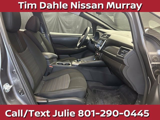 Used 2025 Nissan Leaf S FWD image 15