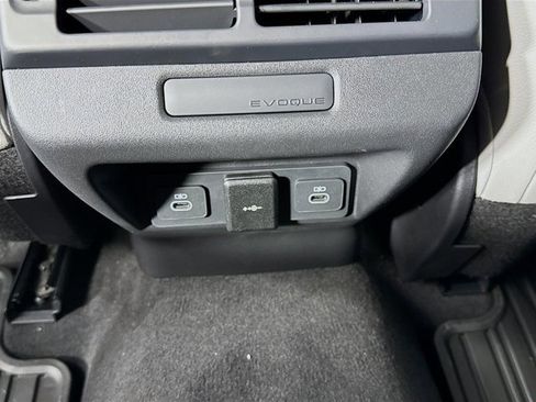 Used 2026 Land Rover Range Rover Evoque S image 28