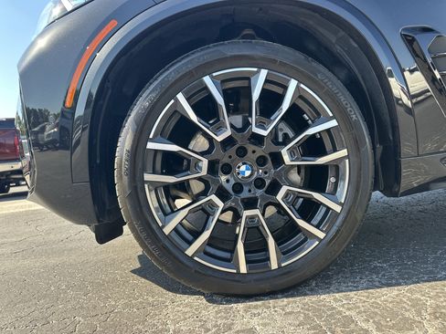Used 2025 BMW X5 sDrive40i w/ M Sport Package RWD image 12