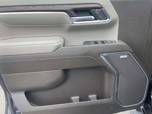 Certified 2022 GMC Sierra 1500 SLT w/ SLT Premium Plus Package image 14